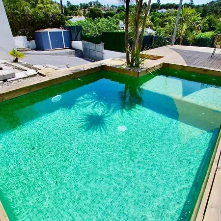 Cinta: Luxurious 6-person With Private Pool And Bbq Villa