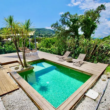 Cinta: Luxurious 6-person With Private Pool And Bbq Massanet De La Selva