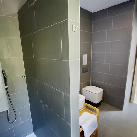 Cinta: Luxurious 6-person With Private Pool And Bbq