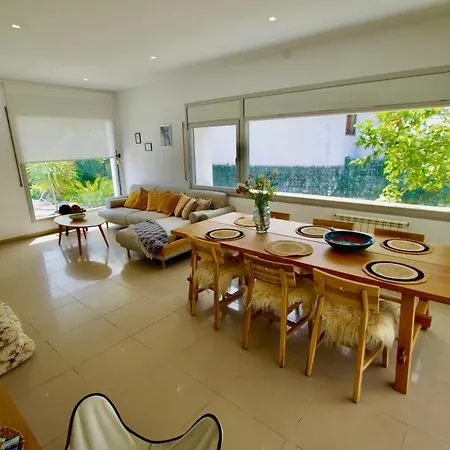 Villa Cinta: Luxurious 6-person With Private Pool And Bbq