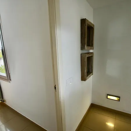 Villa Cinta: Luxurious 6-person With Private Pool And Bbq Massanet De La Selva