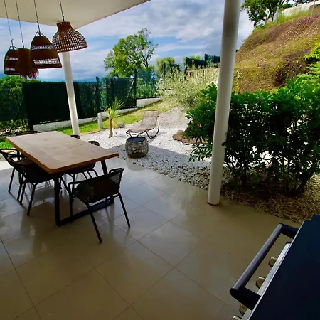 Villa Cinta: Luxurious 6-person With Private Pool And Bbq *
